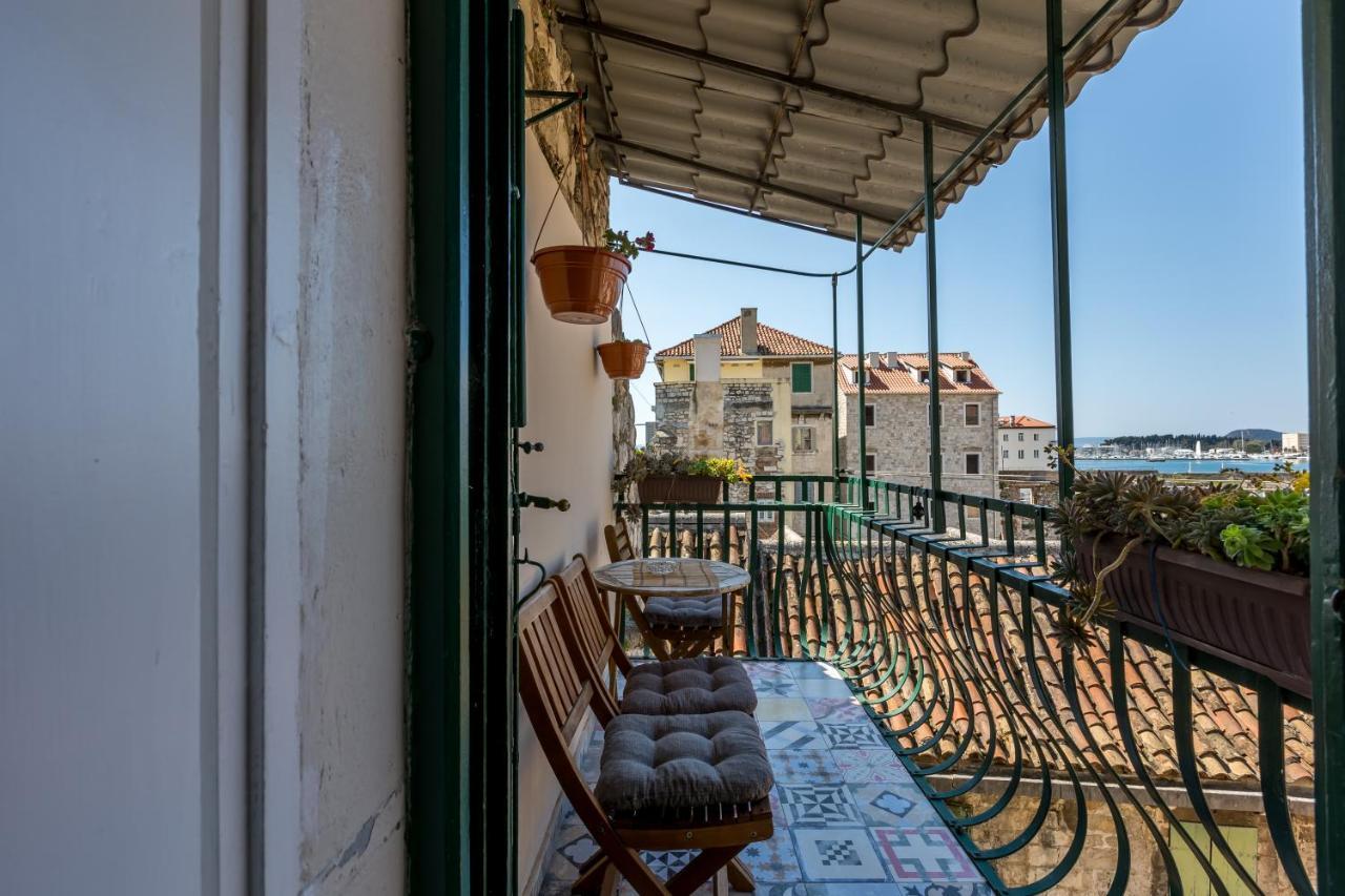 The Heart Of Palace Apartment Split Exterior photo